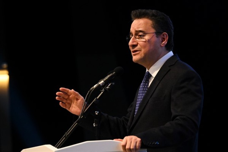 Babacan: "Muhalefet olmayı iş yapmaktan daha çok seven partilerden olmadık"