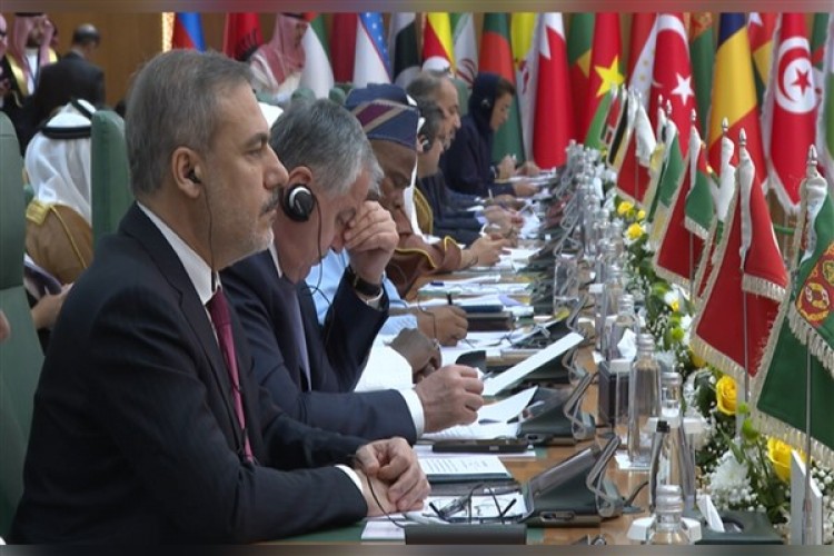 İİT Olağanüstü Dışişleri Bakanları Konseyi'nde acil ve koşulsuz ateşkes çağrısı yapıldı