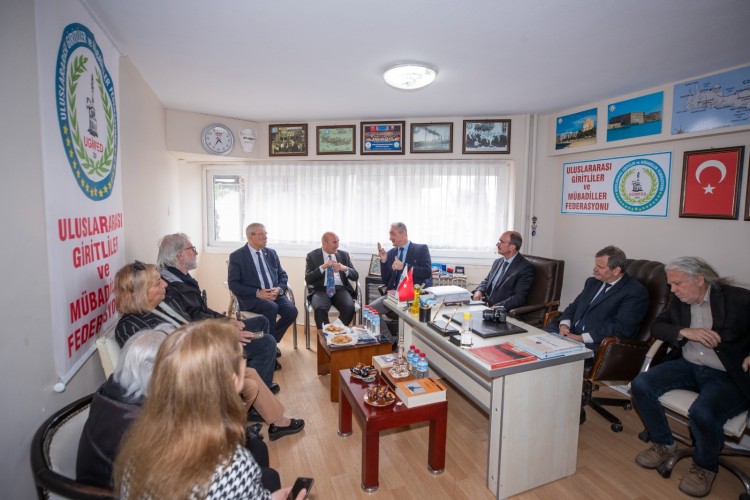 Başkan Soyer'den UGİMFED'e ziyaret