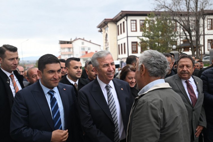 Başkan Yavaş'tan üç ilçede esnaf ziyareti