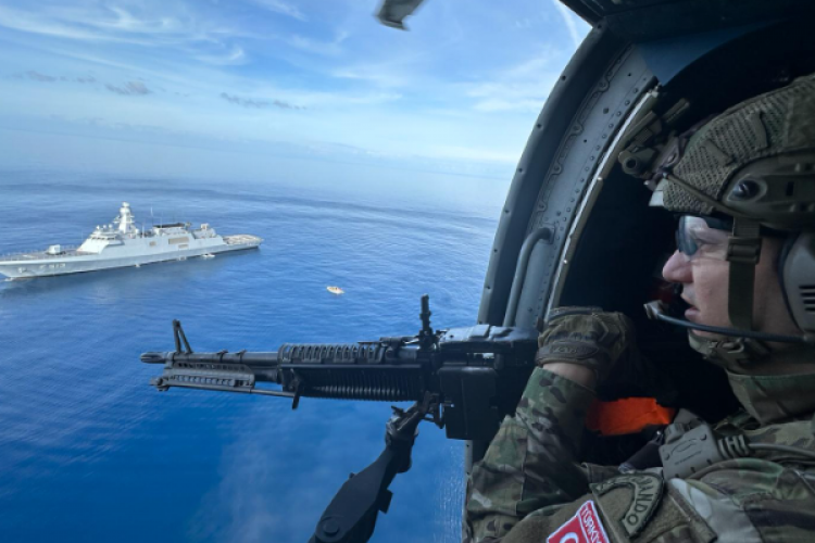 TCG Burgazada'nın Doğu Akdeniz'deki eğitim faaliyetleri devam ediyor