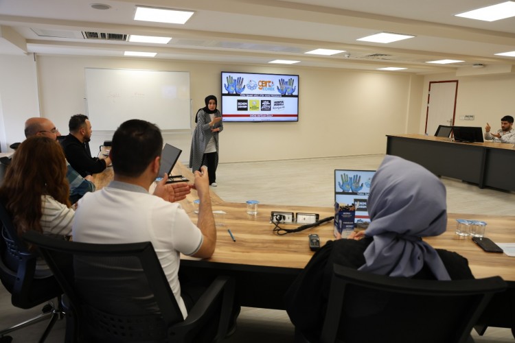 KOSKİ çalışanlarına yönelik İşaret Dili Eğitimi düzenlendi