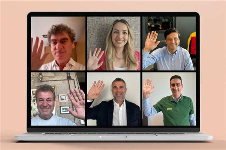 Müşteri deneyimi yönetimi alanının genç yöneticileri, 10. Takım Liderleri Zirvesi'nde