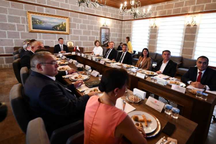 Başkan Ünlüce, TBB Encümen Toplantısı'na katıldı