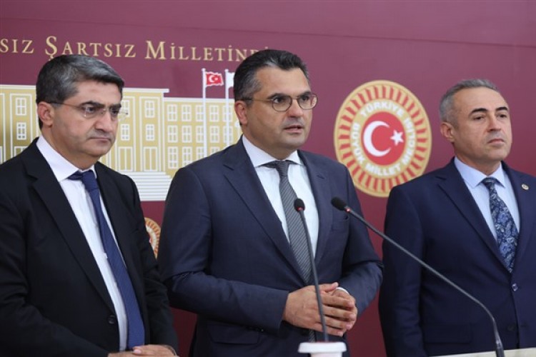 DEVA'lı milletvekillerinden tepki: Meclis'in işlevsizleştirilmesine izin vermeyeceğiz