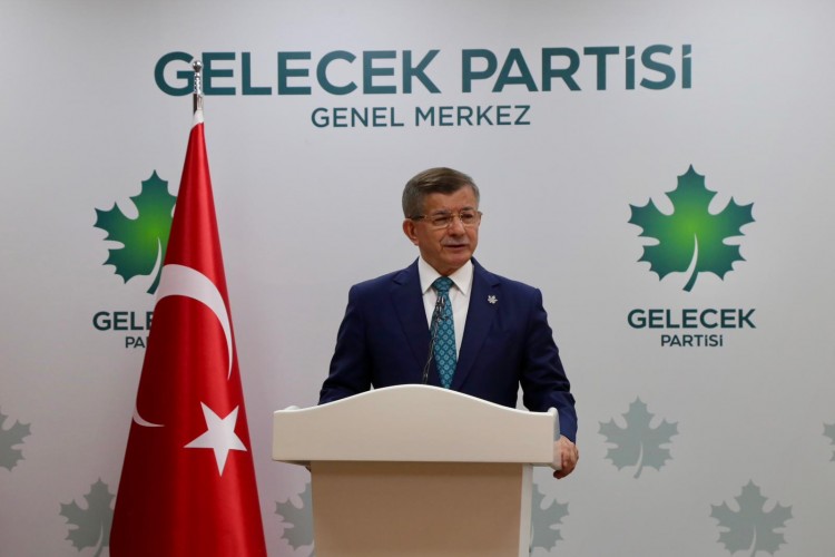Davutoğlu: Seçimlerde payımıza düşen dersi almak zorundayız