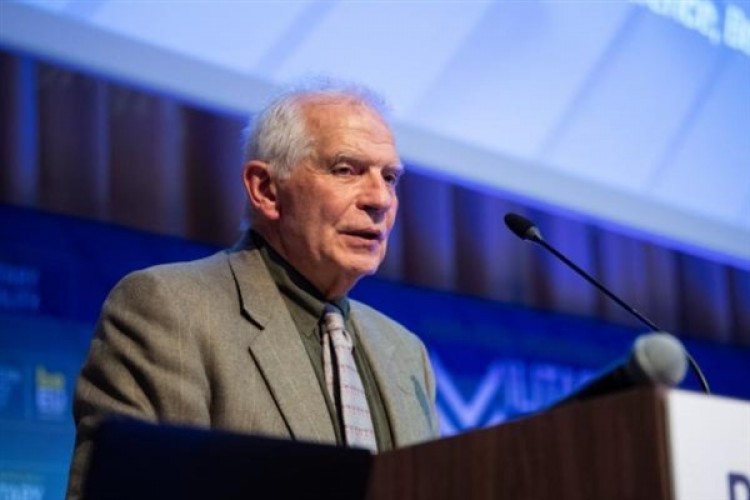 Borrell: AB ve ABD, Ermenistan'ın egemenliğini desteklemek için çaba harcıyor