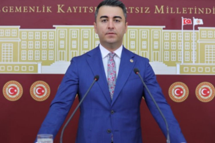 DEVA Partili Avşar: İstanbul'da binalar kendiliğinden yıkılıyor haberiniz olsun