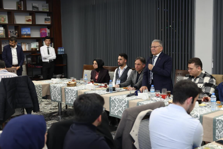 Başkan Büyükkılıç, Asrın Felaketi Nefes Kesiyor Çalıştayı'na katıldı