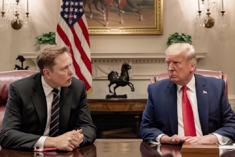 WSJ: Elon Musk Trump seçim kampanyasına ayda 45 milyon dolar taahhüt etti