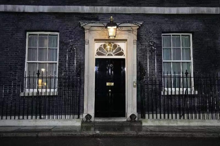 Bazı İngiliz siyasetçilerin Çin karşıtı siyasi manipülasyonları boşa çıkacak