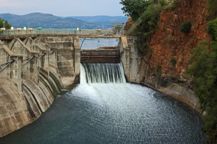 Bakan Yumaklı: ''724 bin 250 dekar tarım arazisi daha suya kavuşacak''