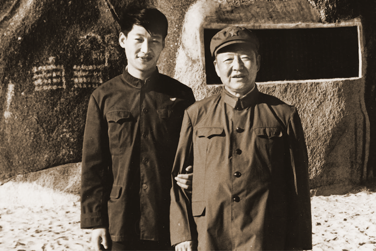 Babadan oğluna aktarılan ruh, ÇKP'nin halka hizmet düşüncesini yansıtıyor