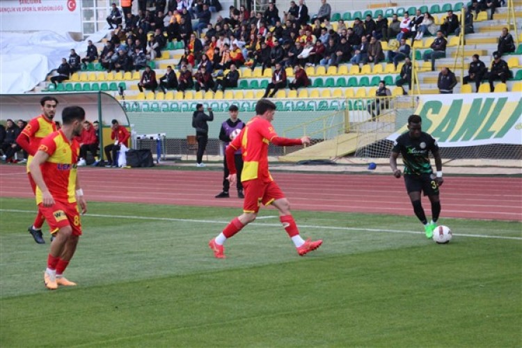 Astor Enerji Şanlıurfaspor, Göztepe'ye 1-0 mağlup oldu