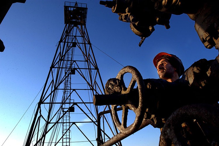 Petrol ithalatı eylülde yüzde 11,4 azaldı