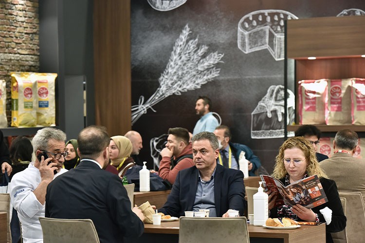 14. kez kapılarını açacak