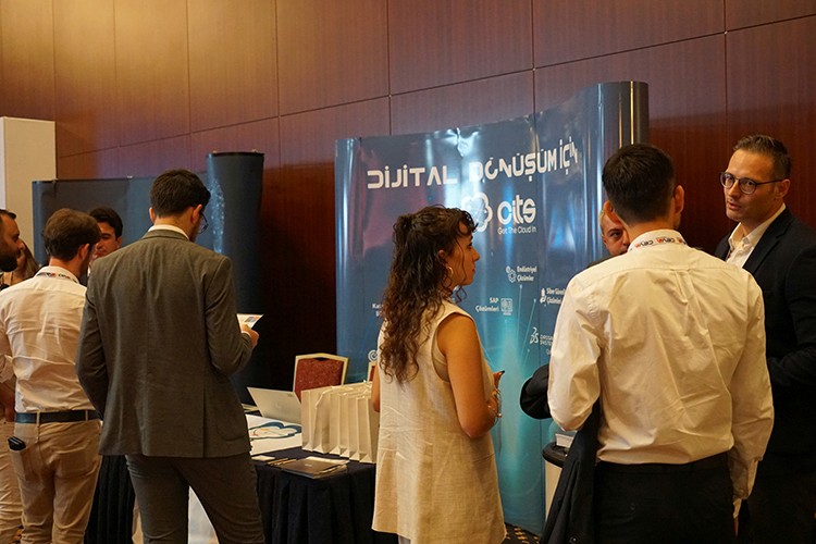 Elektrikli araçlar için dijital çözüm hizmetleri