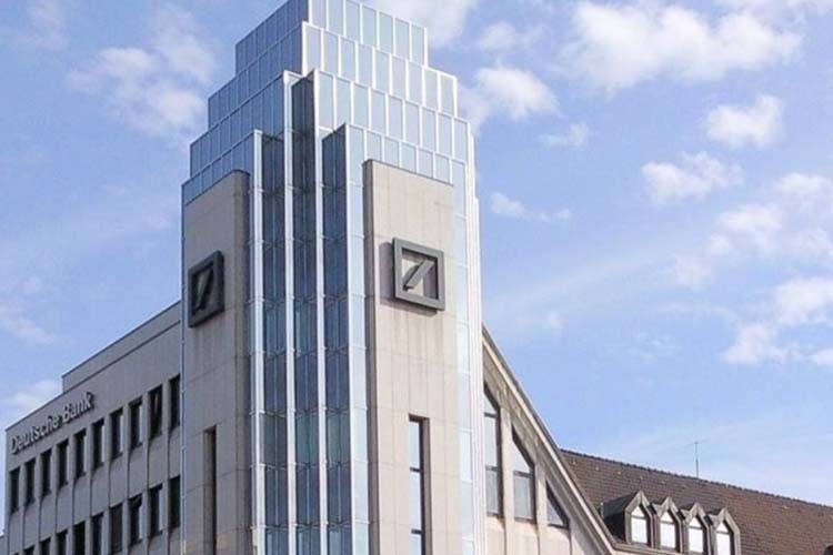 Rus mahkemesi, Deutsche Bank ve Commerzbank'ın varlığına ihtiyati tedbir koydu