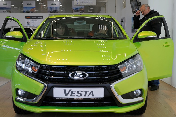 Rus otomotiv üreticisi Avtovaz mahkum çalıştırmak istiyor