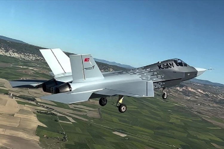 Milli uçak Kaan'a Çin basınında büyük övgü