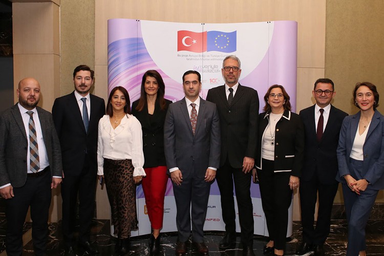 Veriyle Gelecek Projesi'nin sertifika töreni gerçekleştirildi