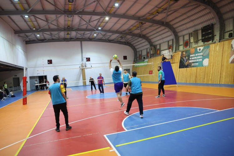 AK Parti Darıca'da voleybol heyecanı sürüyor