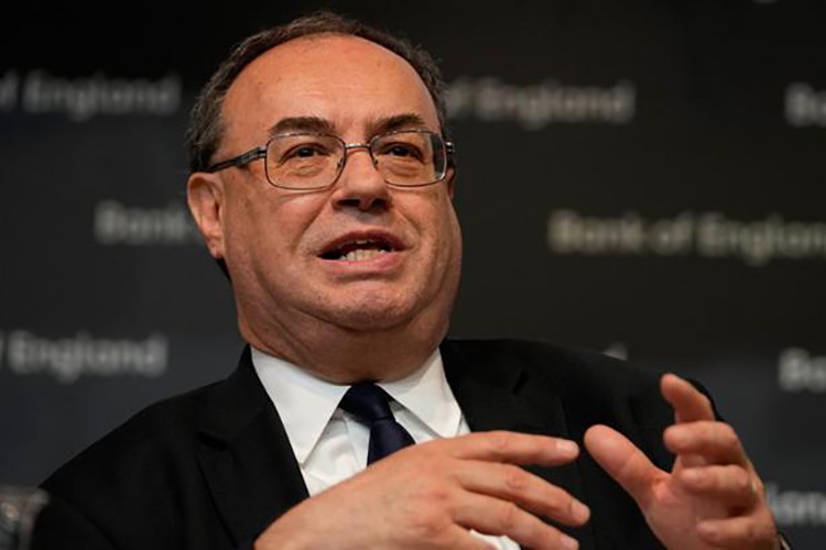 "Faizler bir süre daha mevcut seviyelerinde tutulmalı"