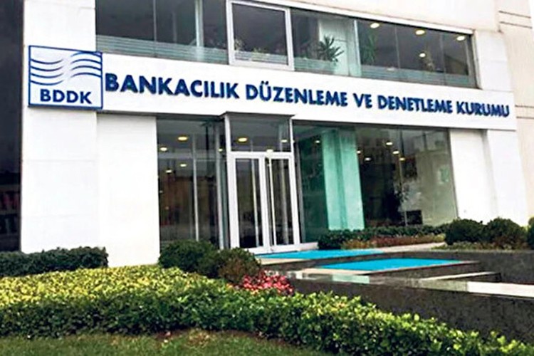 Q Yatırım Bankası AŞ'ye faaliyet izni