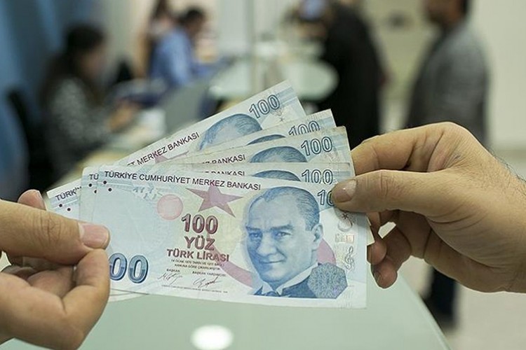 Memur ve emekli zammı için gözler saat 14.00'te