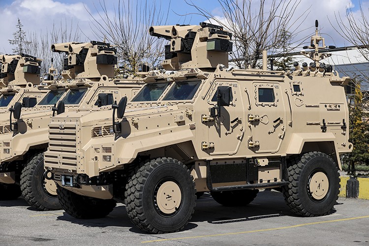 Türk zırhlıları her koşulda göreve hazır