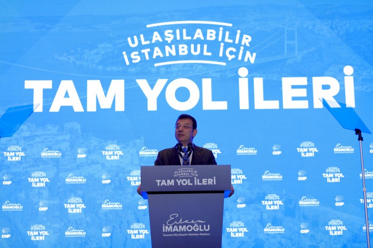 'ULAŞILABİLİR İSTANBUL İÇİN TAM YOL İLERİ' SUNUMUNDA KONUŞTU