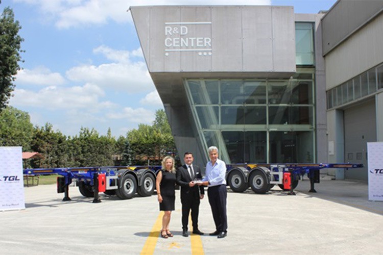 TGL lojistik ve Tırsan'dan 20 araçlık ilk teslimat