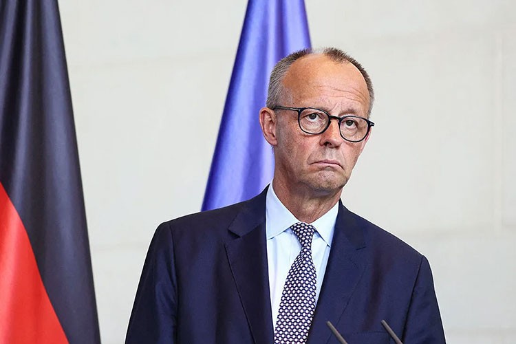 "İçten yanmalı motorlar için 2035'te kesin bir sınır olmamalı"