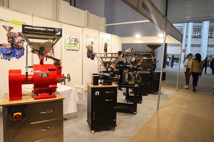 İzmir Kahve Fuarı kapılarını açtı