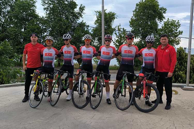 Temmuz Rüzgârları Pedallardan Esiyor