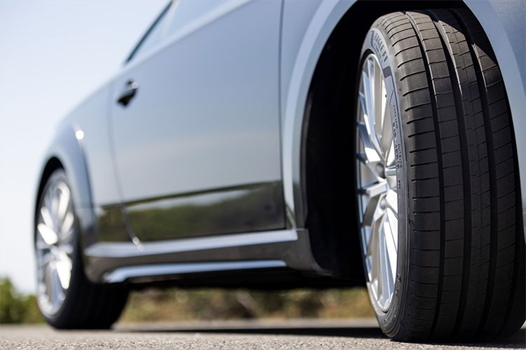 Goodyear, "Eagle F1 Asymmetric 6" serisinin ebatını genişletiyor