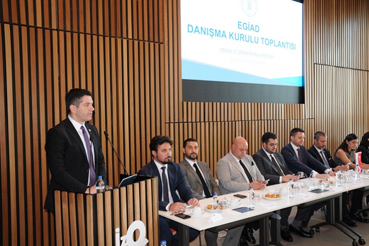 EGİAD Danışma Kurulu'nda İzmir Protokolü Toplandı