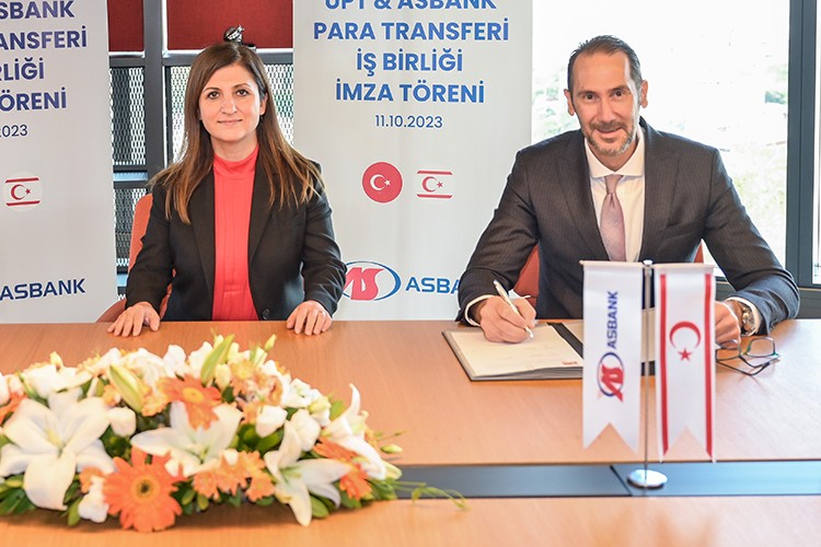 Para transferinde KKTC'nin kapıları dünyaya açılıyor