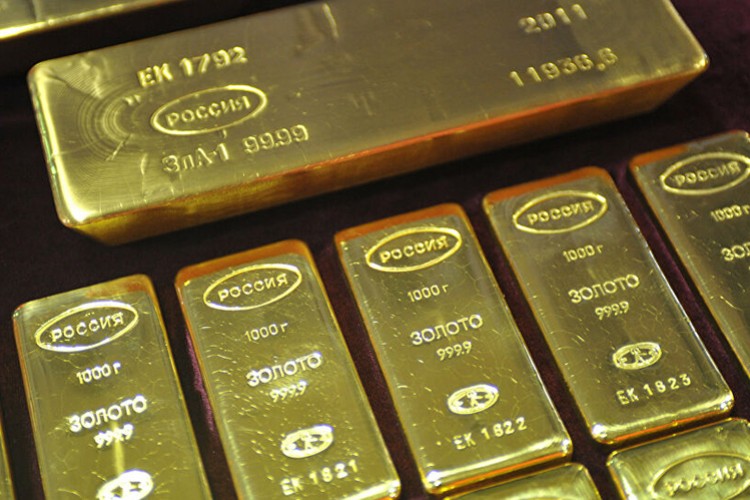 Rusya altın üretimini düşürdü