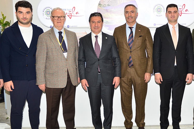 Emitt Fuarına Büyük Çıkarma