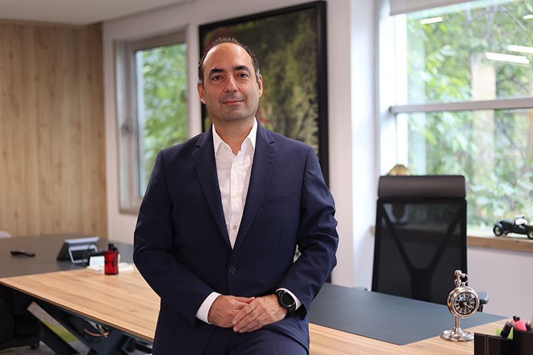 Tarihinin en yüksek birinci çeyrek gelirine ulaştı