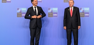 Rutte'den Erdoğan'a açık teşekkür