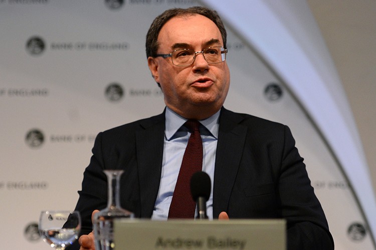 "Para politikasında sıkılaşma devam edecek"