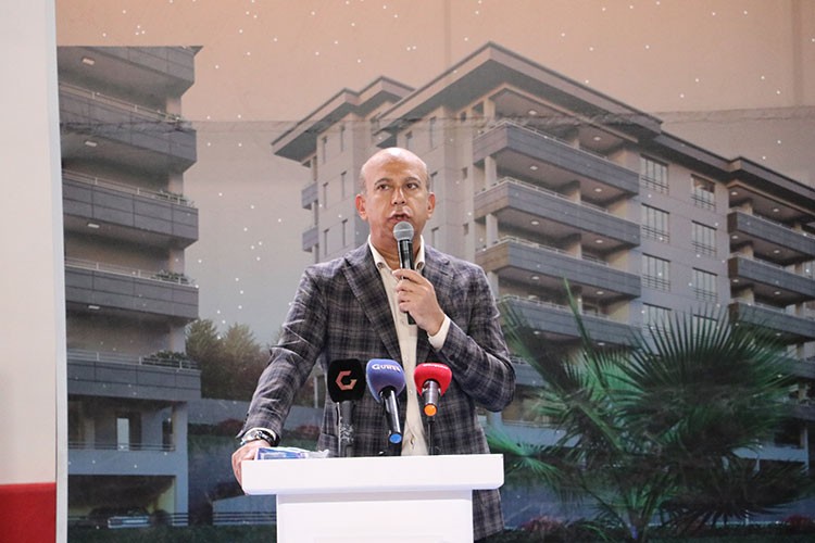 Gaziantep'te yapımı süren 1000 konutun kurası çekildi