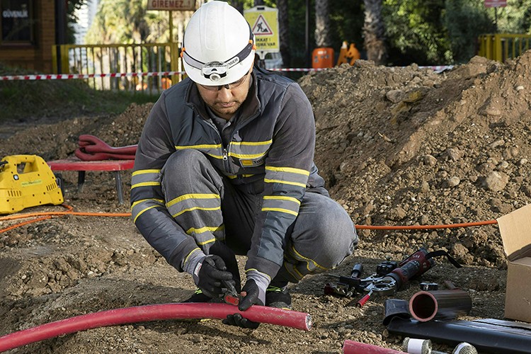 Toroslar EDAŞ Gaziantep'i Bakım ve Yatırımlarıyla Aydınlattı