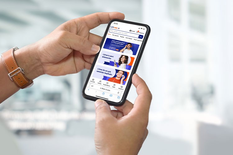 Türkiye'de okuma tutkusunu yeniden canlandırıyor