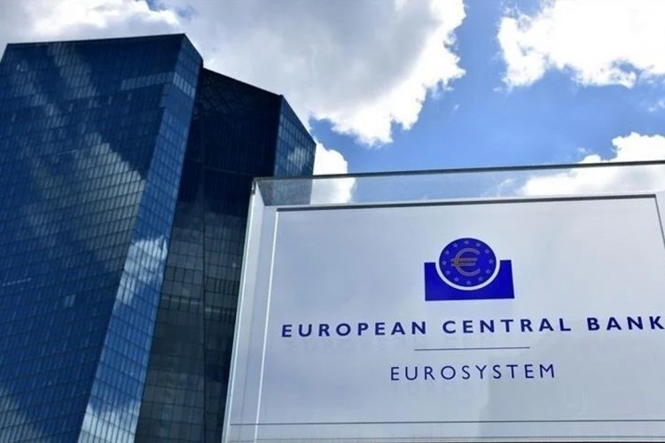 ECB faiz indirimini  Mart'tan sonra yapacak