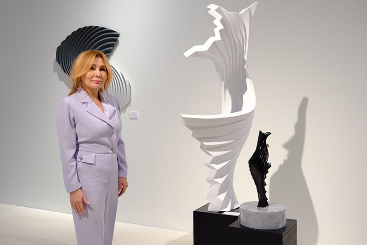 Evren İçinde Evren sergisi açıldı