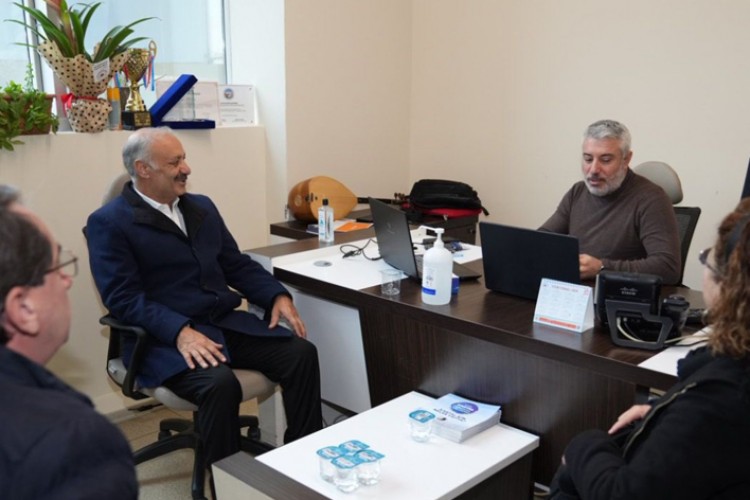 CUMHUR İTTİFAKI ADAYI KARAKAYA, KARTAL'I KARIŞ KARIŞ GEZİYOR