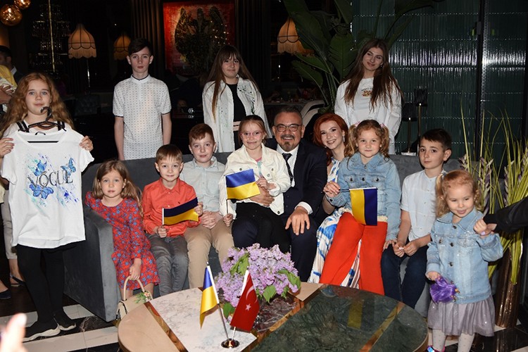 L'Olivetto Restaurant'ta Ukraynalıların Dayanışma Gecesi